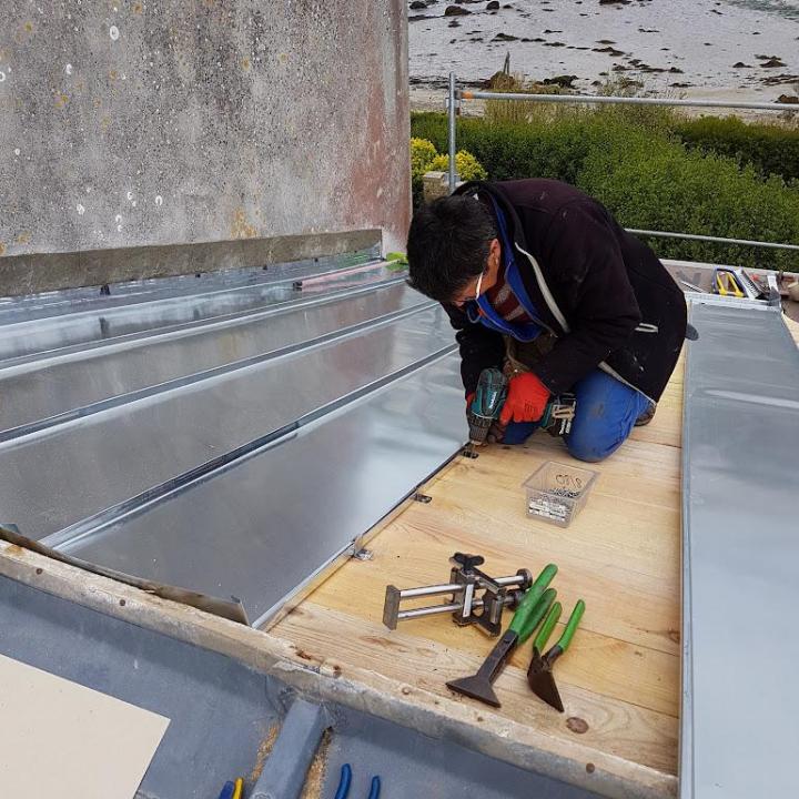 Installation technique de zinguerie Plouguin